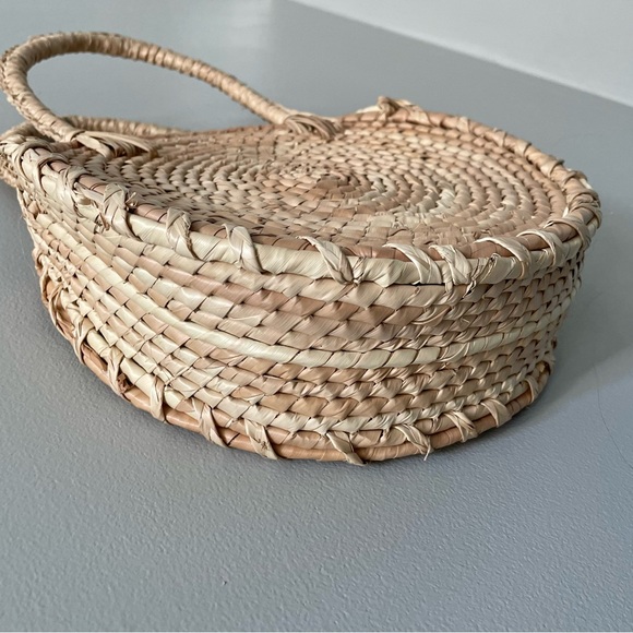 FREE with any Purchase
- Round Straw Weaved Double Handle Purse - Picture 6 of 10
